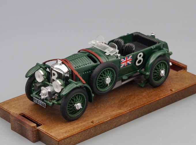 BENTLEY Racing #8 1932, green