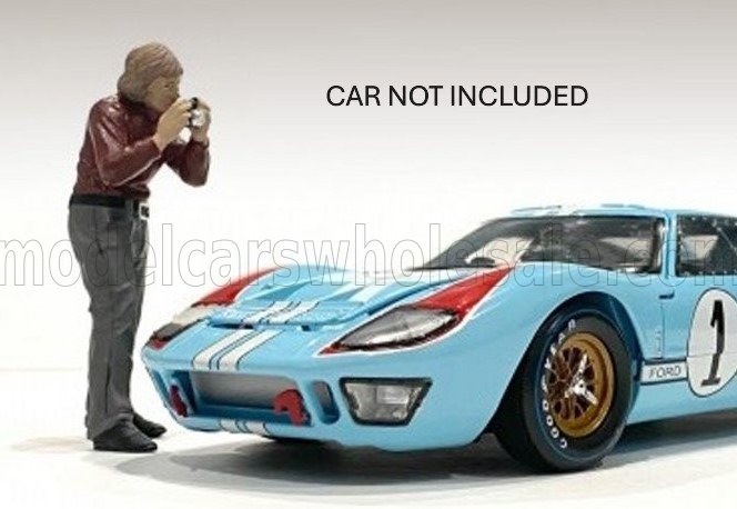 FIGURES Man Race Day 1 - Figure Ii, Red Grey