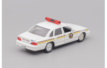FORD Crown Victoria North Dakota Police, white