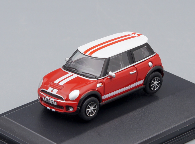 MINI Cooper Red/White