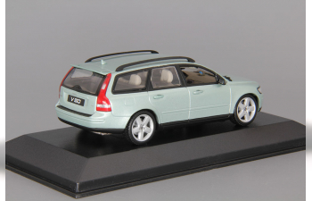 VOLVO V50 (2003), green metllic