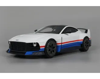 ASTON MARTIN Valiant *Resin serie* (2024), zenith white