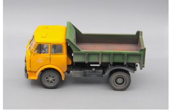 МАЗ-503Б, желтый / зеленый (с элементами эксплуатации)