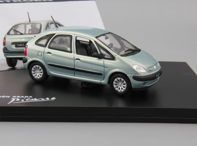 CITROEN Xsara Picasso, green chameleon