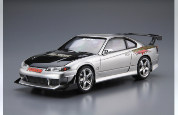 Сборная модель Nissan Silvia '99 S15 Top Secret