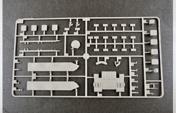 Сборная модель Russian танк Т-80UD MBT - Early