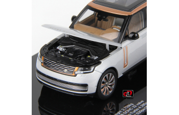 LAND ROVER Range Rover Sv Serenity 2023, silver
