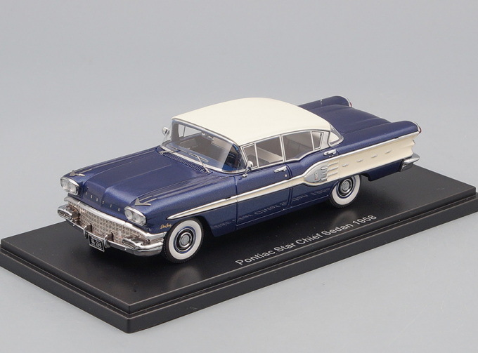 PONTIAC Star Chief Sedan (1958), metallic blue / white