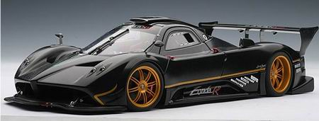 PAGANI Zonda R - carbon fiber pattern 2007, black