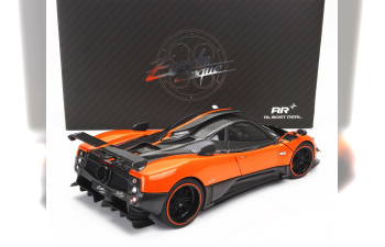 PAGANI Zonda Cinque (2009), Orange Carbon