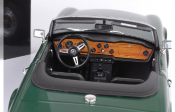 TRIUMPH TR6 - 1969 - DARK GREEN