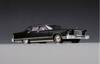 LINCOLN Continental 1976, черный