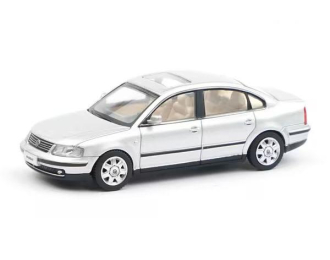 VOLKSWAGEN Passat (B5), silver