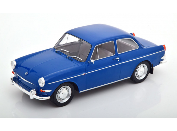 VOLKSWAGEN 1500 S, blau