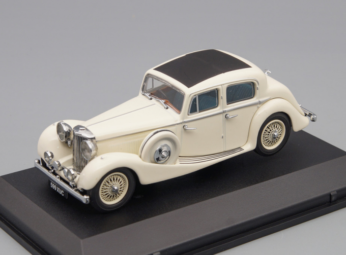 JAGUAR SS 2.5 Saloon, white