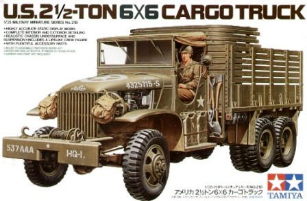 Сборная модель Американский 2,5-тонный трехосный грузовик 6x6 (2 варианта сборки) с фигурой водителя