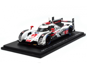 Audi R18 e-tron quattro #2 Winner Le Mans 2014 Joest M. Fässler - A. Lotterer - B. Treluyer