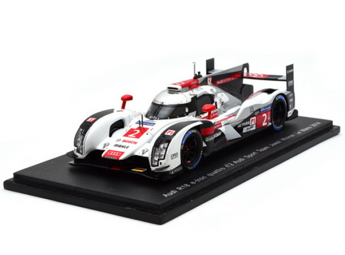 Audi R18 e-tron quattro #2 Winner Le Mans 2014 Joest M. Fässler - A. Lotterer - B. Treluyer