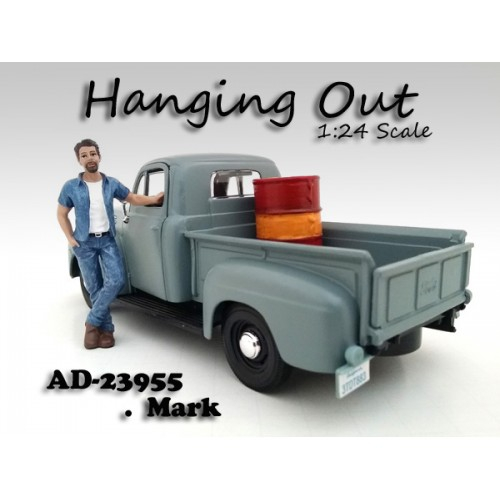 Фигурка "hanging Out" Mark