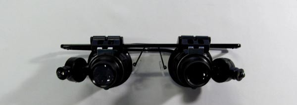 Очки с увеличительными линзами