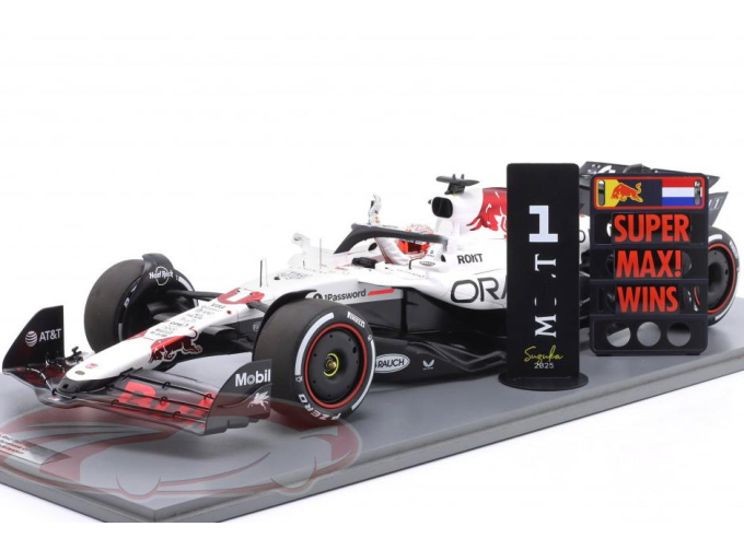 RED BULL RB21 #1 Pole Position & Winner Japanese GP (Suzuka) Formula 1 Max Verstappen (2025)