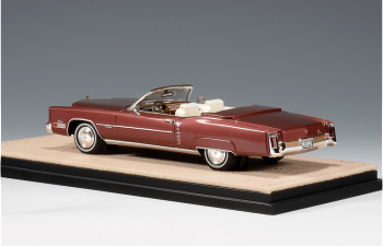 CADILLAC Eldorado Convertible (открытый) (1972), Coronation Red Metallic