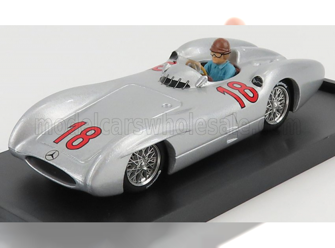 MERCEDES BENZ F1 W196c N 18 Juan Manuel Fangio Season 1954 World Champion - With Driver Figure, Silver