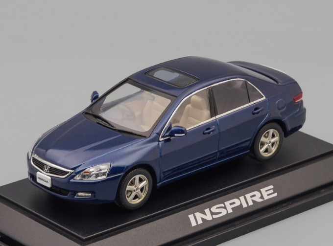 HONDA Inspire, blue