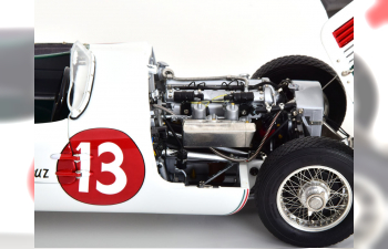 JAGUAR C-Type №13 Panamericana, Ibarra/Pinal (1954)