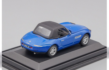 BMW Z8 Roadster, blue