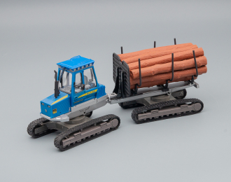 ROTTNE гусеничный трактор с прицепом-роспуском с дровами, синий