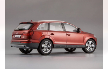 AUDI Q7 Facelift, granato red