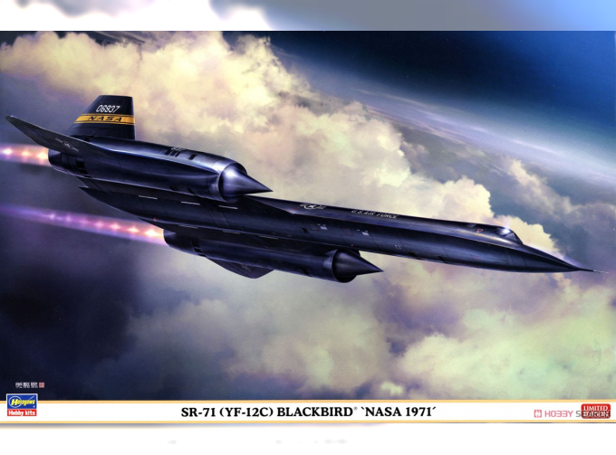 Сборная модель SR-71 (YF-12C) Blackbird NASA 1971