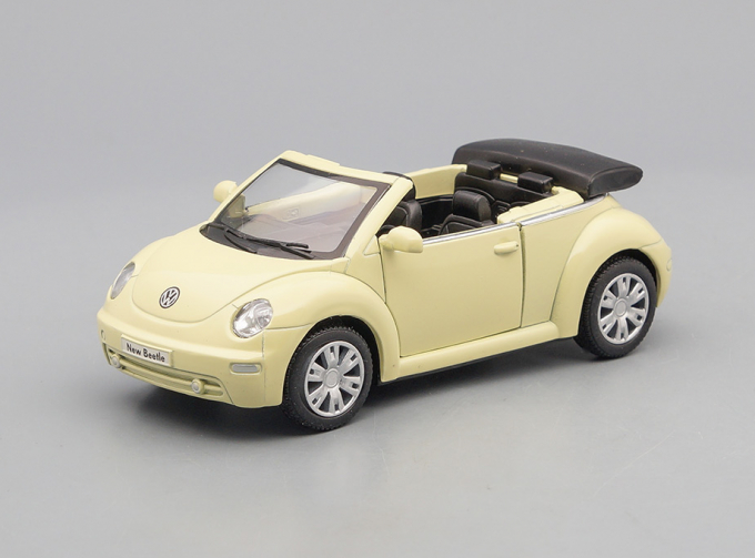 VOLKSWAGEN New Beetle Convertible (2003), light yellow