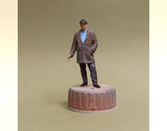 Фигура 0895 Илья Леонидыч, окрашенная (цвет в ассортименте)