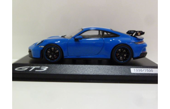 PORSCHE 911 (992) GT3 PEC (2021), shark blue / white