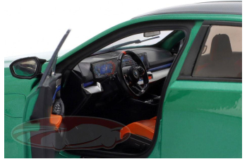 BMW M5 (G90) M (2025), Isle of Man green metallic