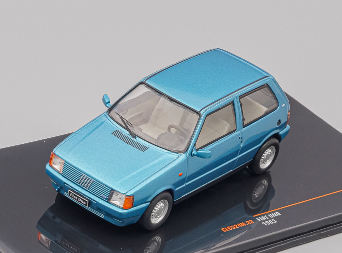 FIAT Uno (1983), blue metallic