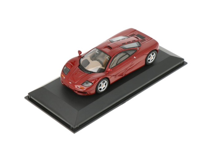 MCLAREN F1, red metallic