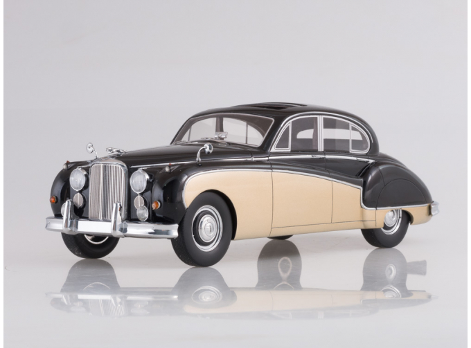 JAGUAR MK VIII, RHD, (1957), black/gold