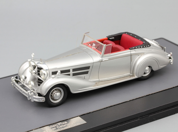 MERCEDES-BENZ W24 540K Vanden Plas Convertible (1938), silver