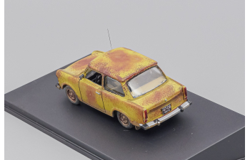 TRABANT 601, желтый
