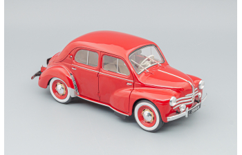 RENAULT 4cv (1956), Red