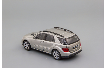 MERCEDES BENZ ML350, silver