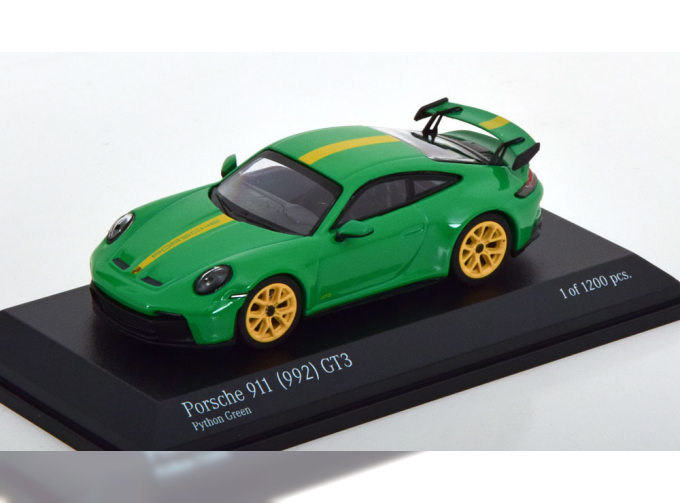 PORSCHE 911 (992) GT3 (2021), green yellow