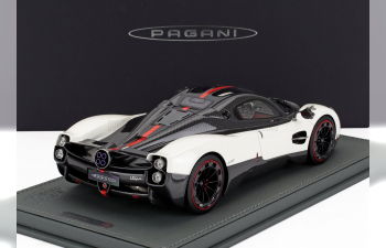 PAGANI Utopia (2022) - Con Vetrina - With Showcase, Bianco Benny - White