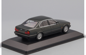 BMW 5-Series E34 (1988), green metallic