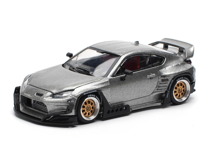 TOYOTA Pandem GR86, silver