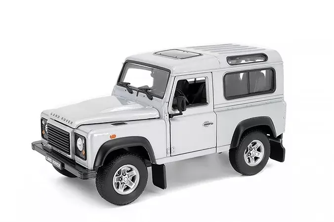 LAND ROVER Land Defender 90 (1984), Silver