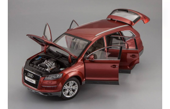 AUDI Q7 Facelift, granato red